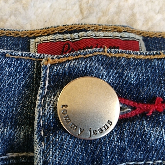 Premium Tommy Jeans Denim Red Label Frayed Hem Skirt J5 Blue - Picture 11 of 16